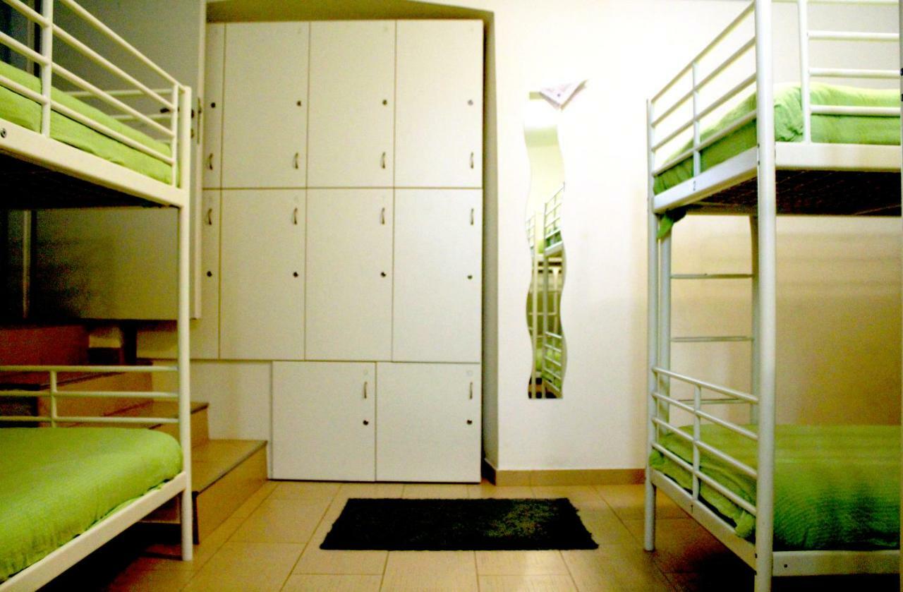 Hostel Mare Sibenik Bagian luar foto